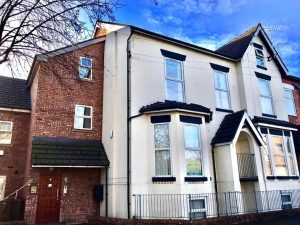 3 Bed – 9 Wilbraham Road, Fallowfield