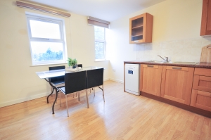2 Bed – 144 Barlow Moor Road, West Didsbury